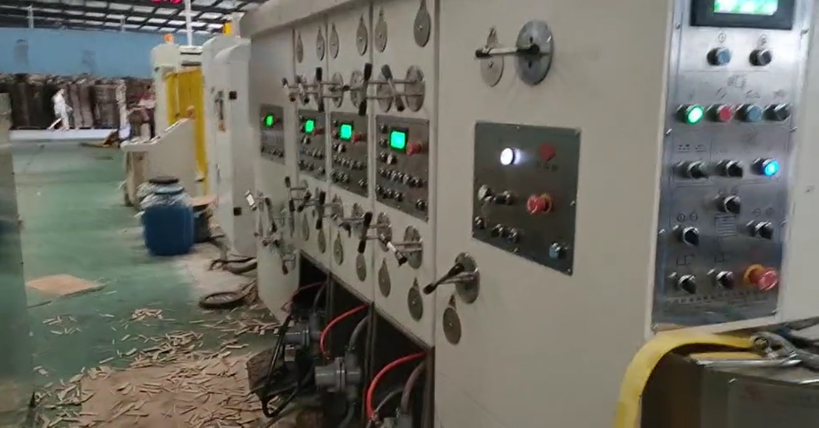 K4 Flexo printing inline FFG with strapping machine